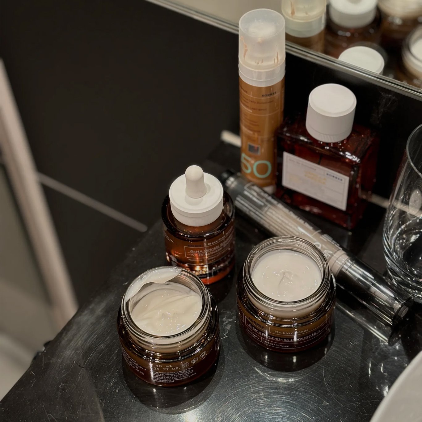 Finn din perfekte hudpleieserie fra KORRES!